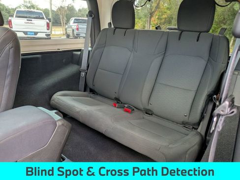 Used 2023 Jeep Wrangler Sport S image 27