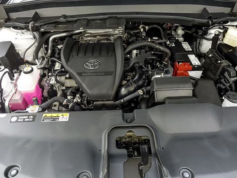 Certified 2025 Toyota Grand Highlander FWD image 28