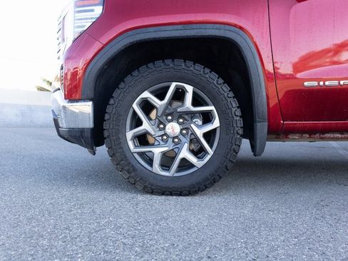 Used 2023 GMC Sierra 1500 SLT RWD image 9
