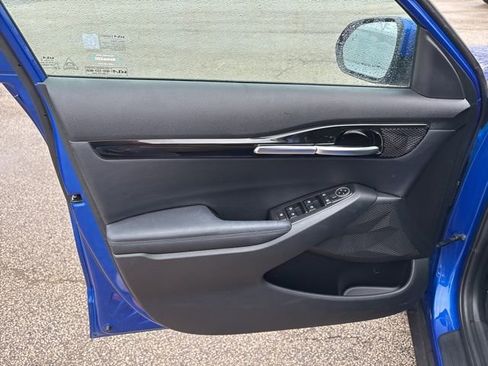 Certified 2023 Kia Seltos EX image 9