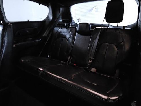 Used 2020 Chrysler Pacifica Touring-L Plus FWD image 19