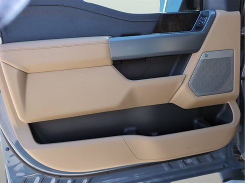 Used 2023 Ford F150 Lariat w/ Equipment Group 502A High image 12