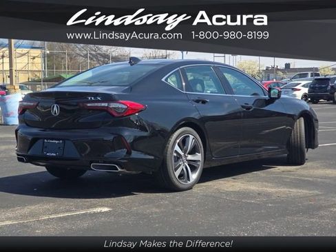 Used 2025 Acura TLX w/ Technology Package FWD image 12