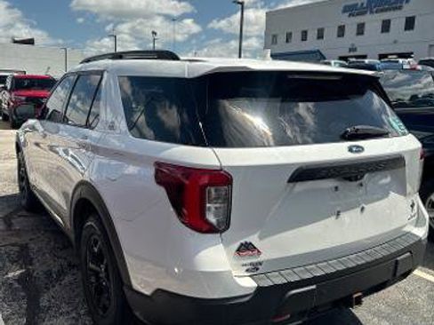 Certified 2022 Ford Explorer Timberline AWD/4WD image 4
