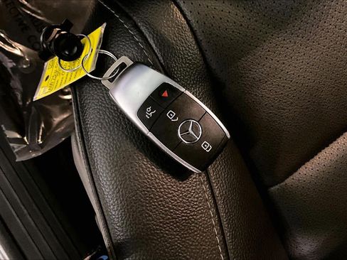 Used 2022 Mercedes-Benz GLE 350 GLE 350 image 14