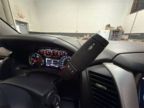 Used 2019 GMC Yukon SLE w/ SLE Value Package image 20