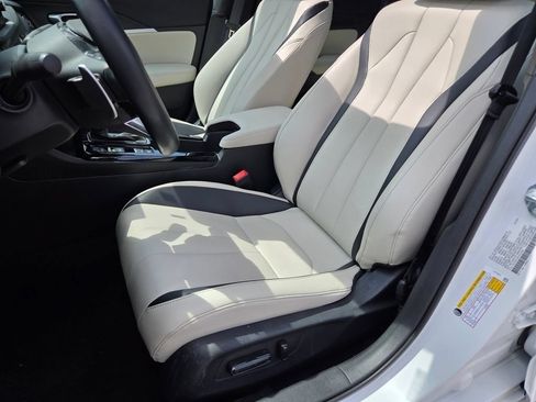 Used 2024 Acura Integra A-Spec FWD image 6