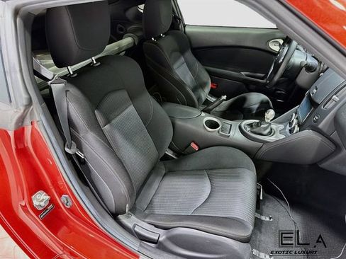 Used 2013 Nissan 370Z Coupe RWD image 27