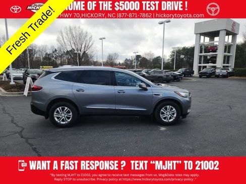 Used 2021 Buick Enclave Essence w/ Sound and Sites Package image 4