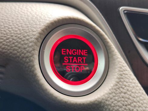 Used 2018 Honda Accord LX image 15