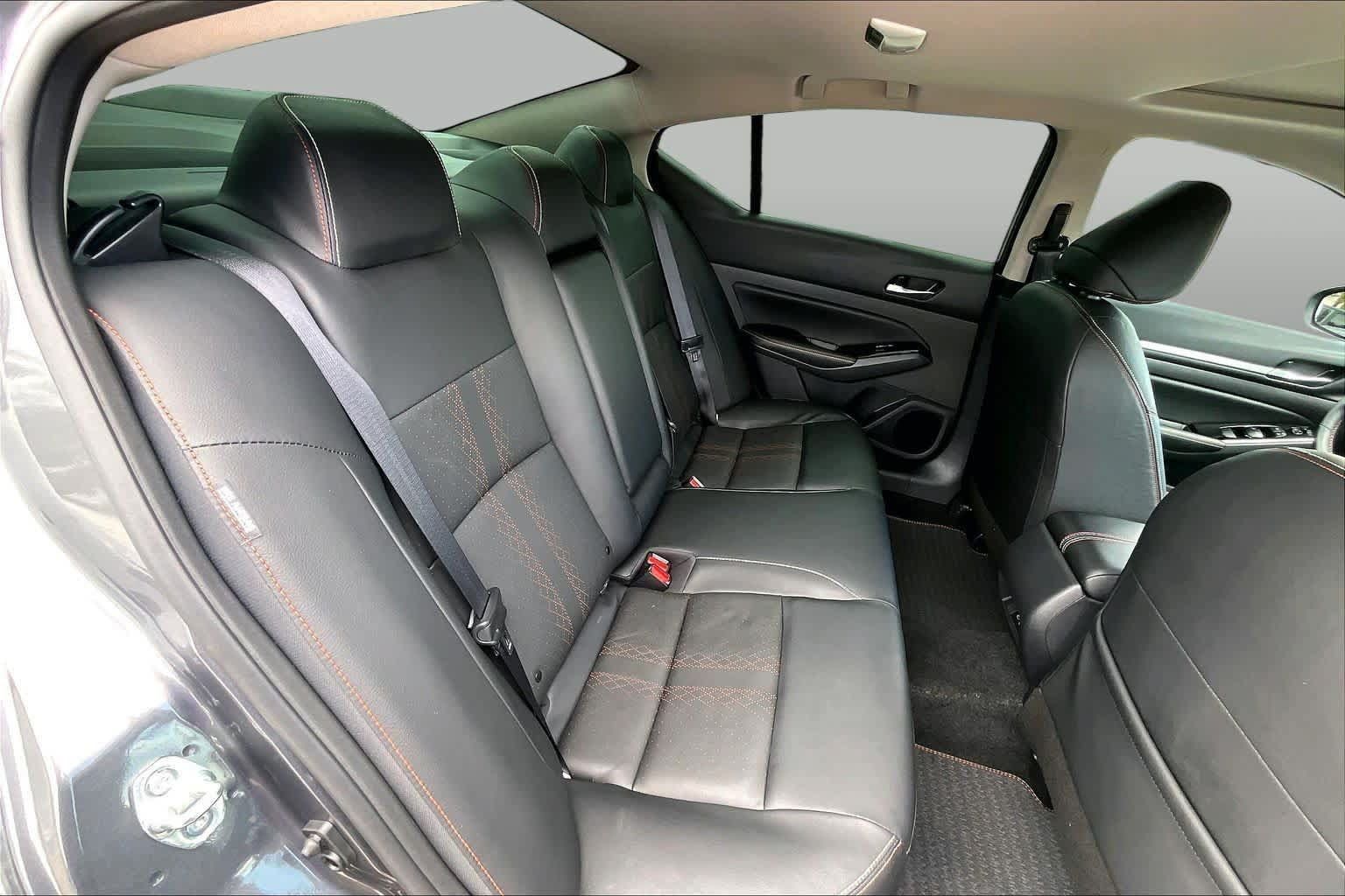 Used 2025 Nissan Altima 2.5 SR w/ SR Premium Package FWD image 20
