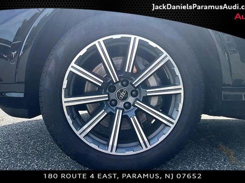Used 2023 Audi Q7 2.0T Premium Plus w/ Premium Plus Package AWD/4WD image 8