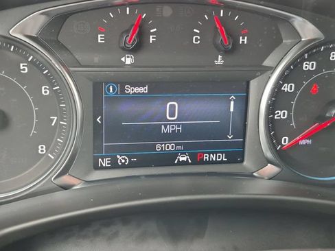 Used 2024 Chevrolet Equinox RS w/ LPO, Floor Liner Package AWD/4WD image 14