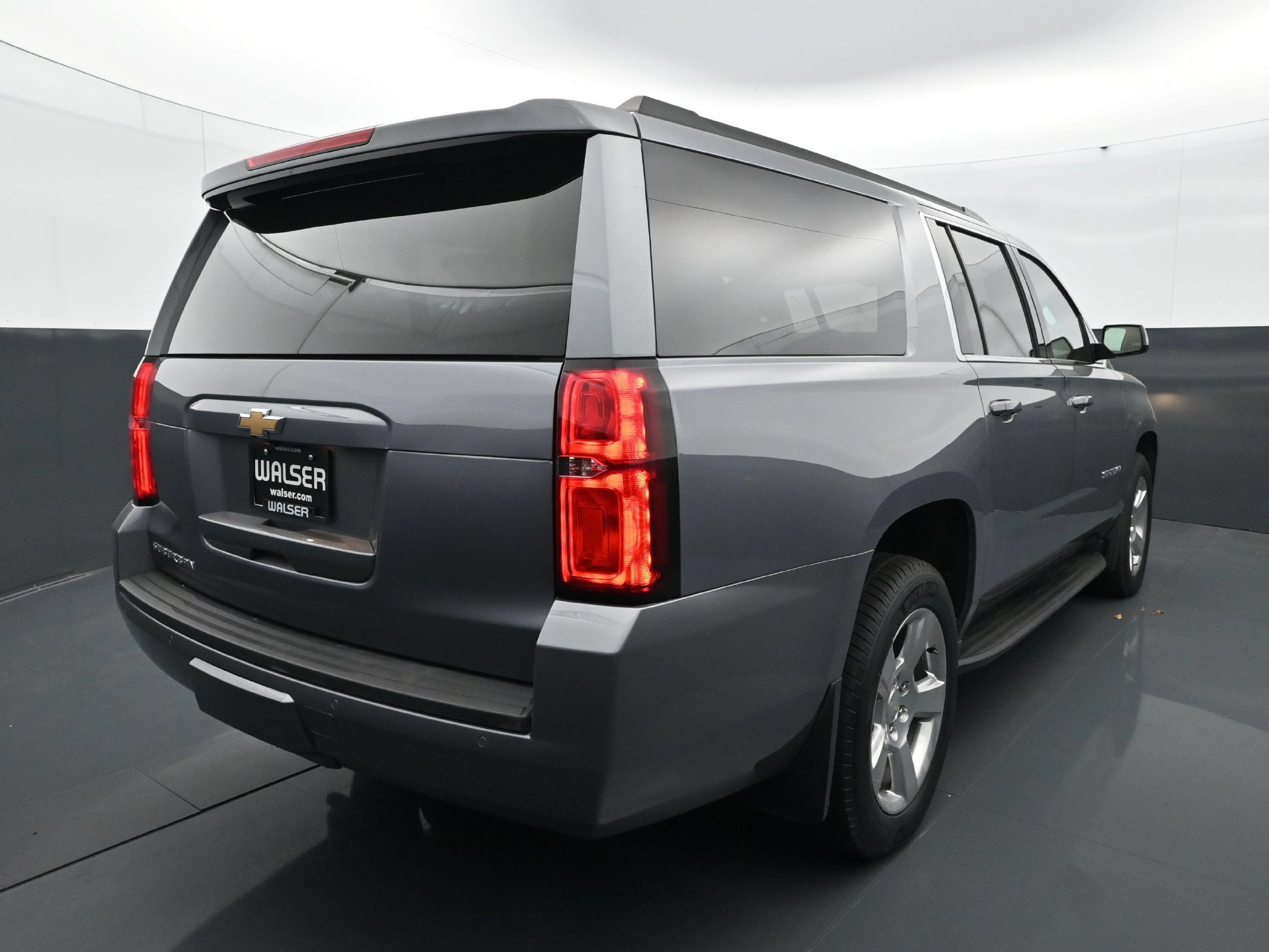 Used 2019 Chevrolet Suburban LS w/ Max Trailering Package AWD/4WD image 6
