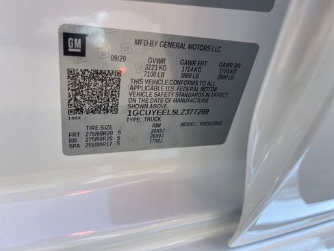 Used 2020 Chevrolet Silverado 1500 RST w/ All-Star Edition image 11