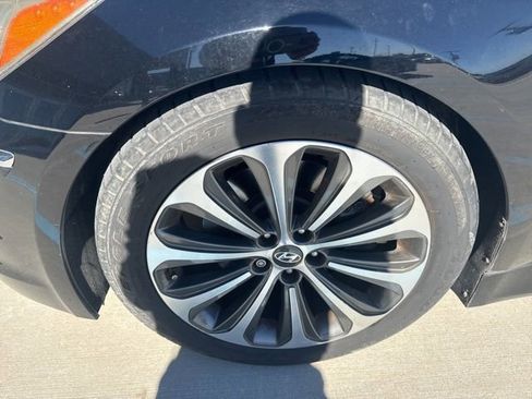 Used 2013 Hyundai Genesis 5.0 R-Spec image 28