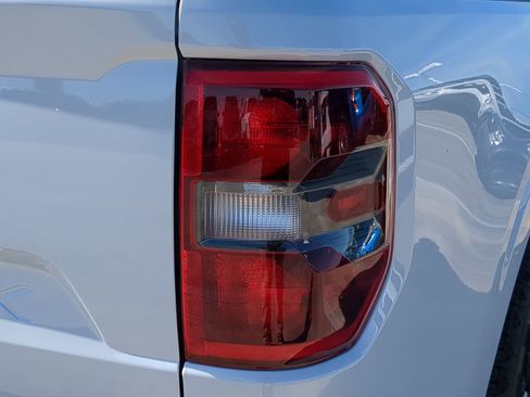 New 2026 Ford Maverick Lariat w/ Black Appearance Package image 40