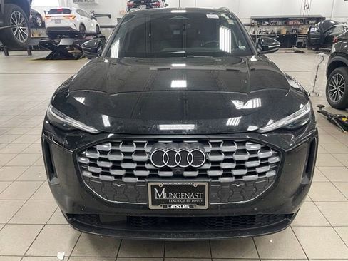 Used 2025 Audi Q5 Prestige image 2