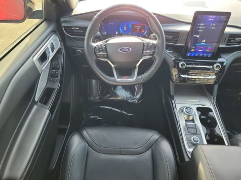 Used 2023 Ford Explorer ST w/ Equipment Group 401A image 18