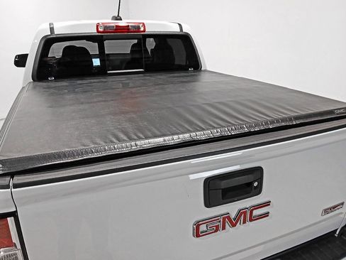 Used 2019 GMC Canyon All Terrain w/ Trailering Package image 7