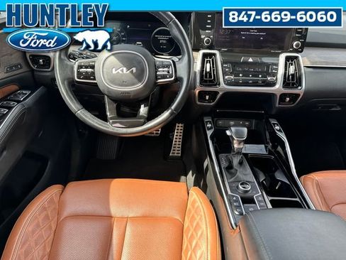 Used 2022 Kia Sorento SX Prestige w/ Rust Color Package AWD/4WD image 20