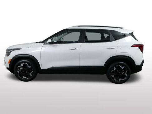 Used 2026 Kia Seltos S AWD/4WD image 7