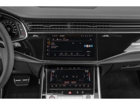 New 2026 Audi RS Q8 performance image 12