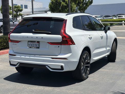 Used 2026 Volvo XC60 B5 Ultra w/ Climate Package PRO AWD/4WD image 5