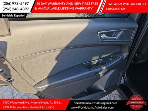 Used 2018 Ford Edge SE image 9