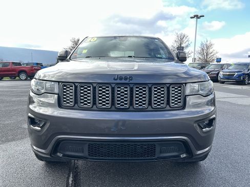 Used 2020 Jeep Grand Cherokee Altitude image 11