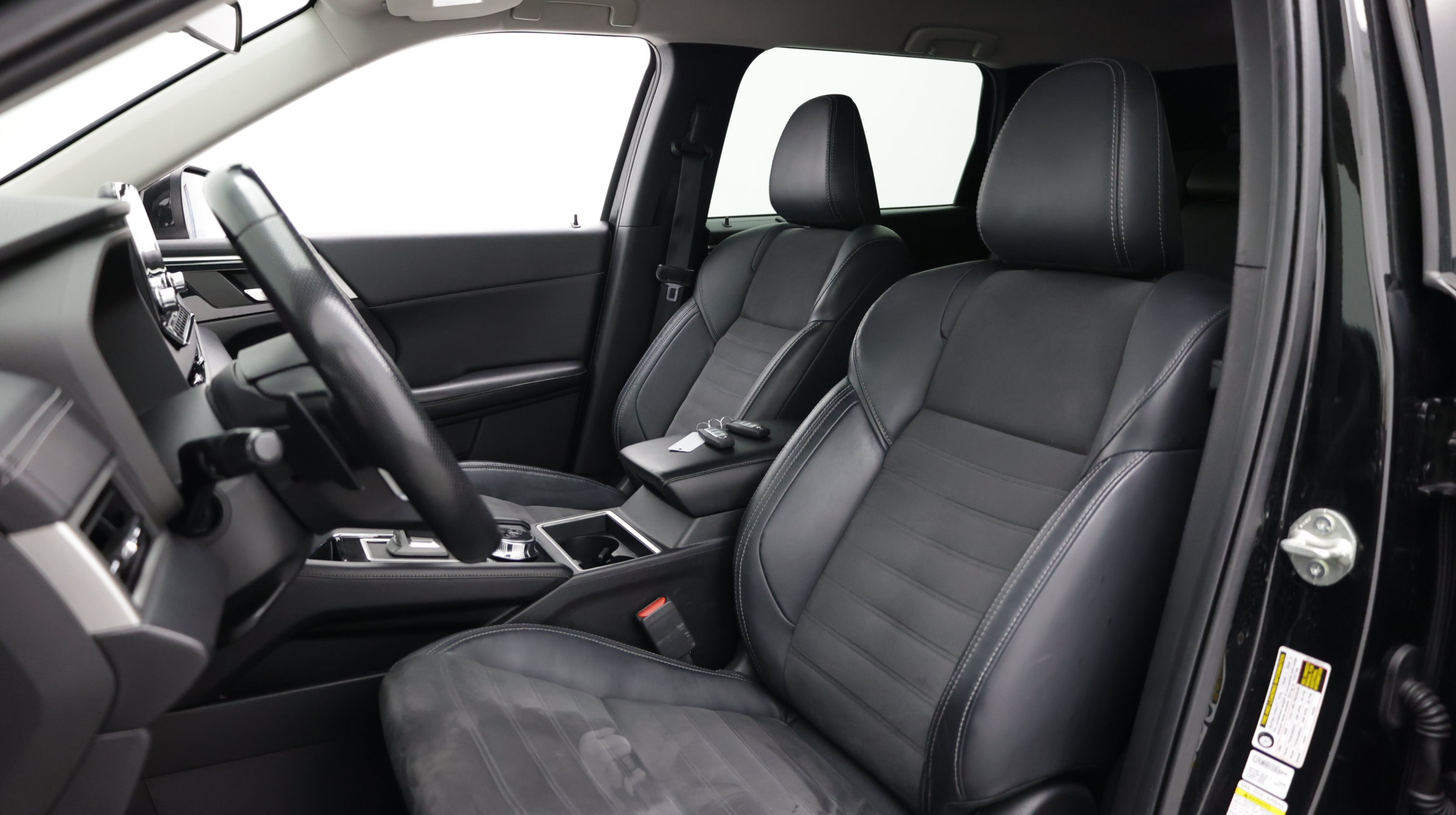 Used 2022 Mitsubishi Outlander SE FWD image 15