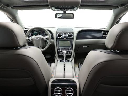 Used 2018 Bentley Flying Spur S W12 AWD/4WD image 25
