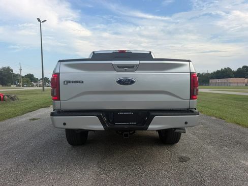 Used 2017 Ford F150 Lariat AWD/4WD image 6