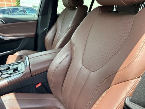 Used 2020 BMW X5 xDrive40i w/ Premium Package AWD/4WD image 7