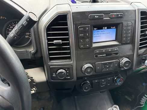 Used 2018 Ford F150 XLT AWD/4WD image 6