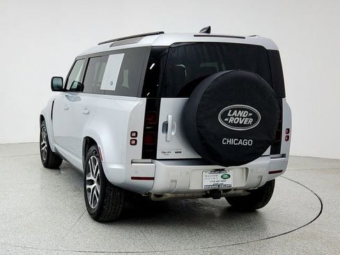 Certified 2022 Land Rover Defender 110 XS Edition image 6