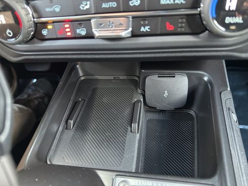New 2025 Ford Bronco Outer Banks AWD/4WD image 22