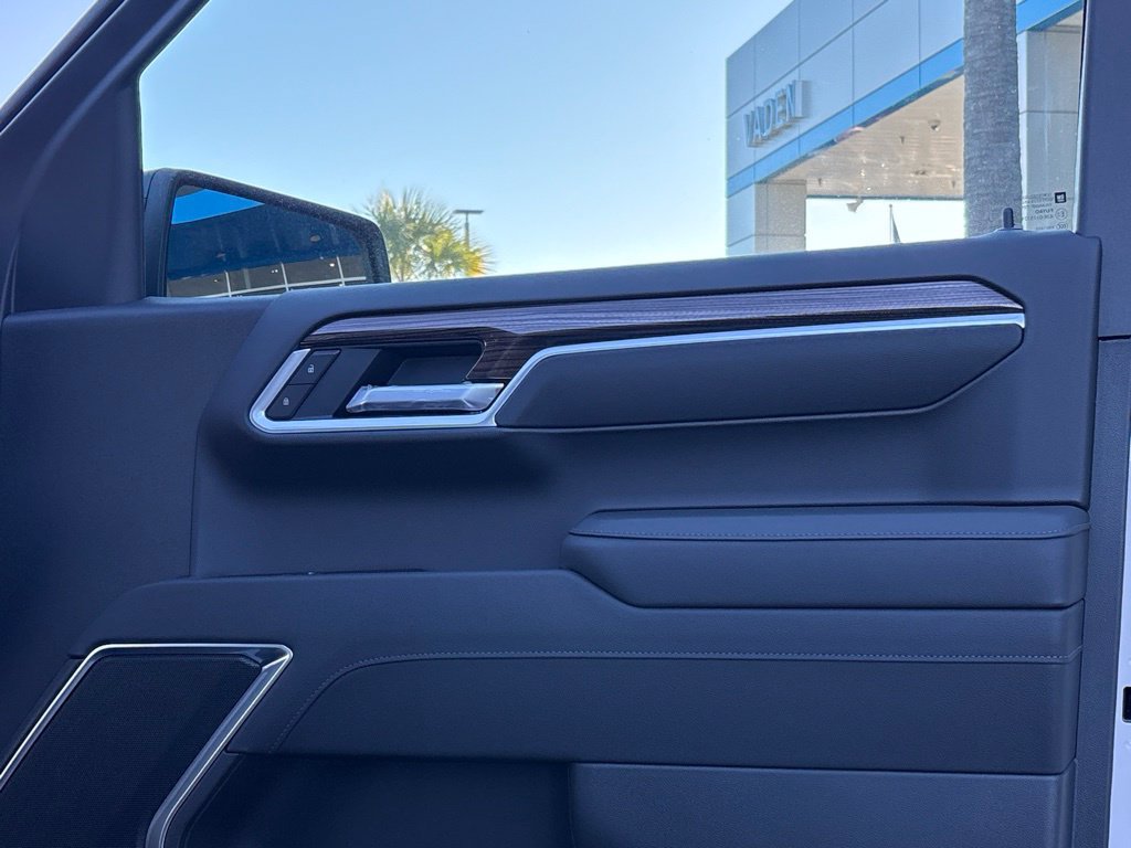 New 2026 Chevrolet Silverado 1500 RST w/ RST Select Package RWD image 5