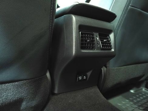 Used 2025 Toyota Camry XSE w/ Premium Plus Package AWD/4WD image 12