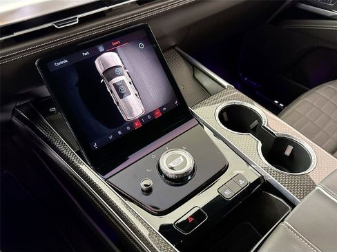 Used 2026 Cadillac Escalade V w/ LPO, ONYX Package image 20