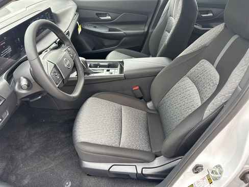 New 2026 Nissan Sentra SV w/ SV Convenience Package image 9