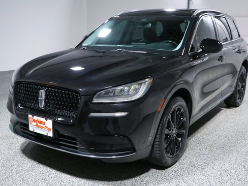 Used 2021 Lincoln Corsair AWD w/ Premium Package image 32