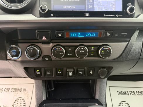 Used 2023 Toyota Tacoma TRD Off-Road w/ TRD Premium Off Road Package AWD/4WD image 35