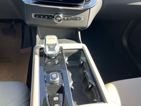 New 2026 Volvo XC90 B6 Plus AWD/4WD image 32