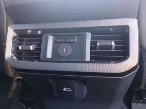 New 2026 Ford F250 Platinum w/ FX4 Off-Road Package image 17