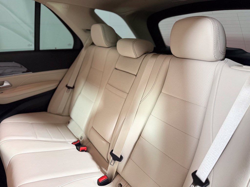 Used 2025 Mercedes-Benz GLE 350 4MATIC image 25