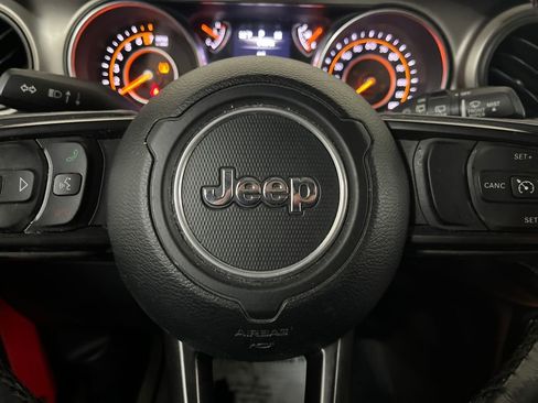 Used 2018 Jeep Wrangler Unlimited Sport S image 57