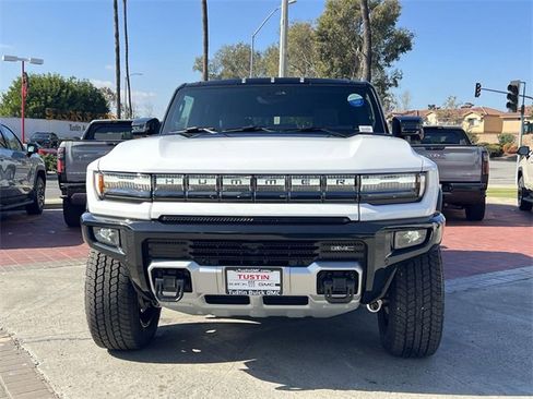 New 2026 GMC Hummer EV SUV image 8
