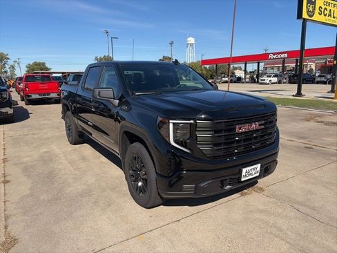 New 2026 GMC Sierra 1500 Pro w/ Graphite Edition image 8