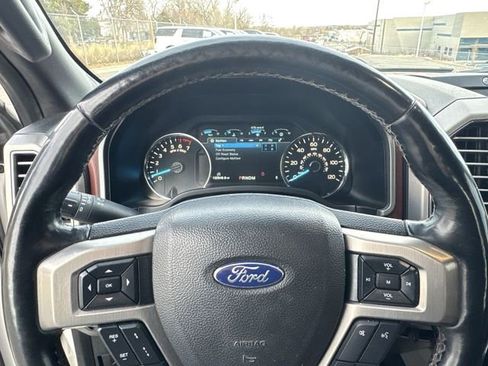 Used 2018 Ford F150 Platinum w/ Equipment Group 701A Luxury image 11